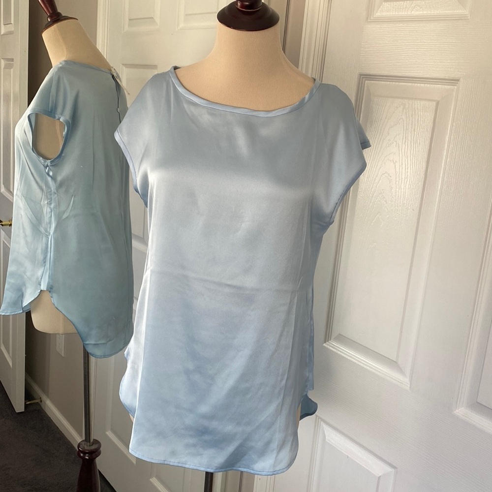 NWT Banana Republic High-Low Curved Hem Top Blue Ice Small